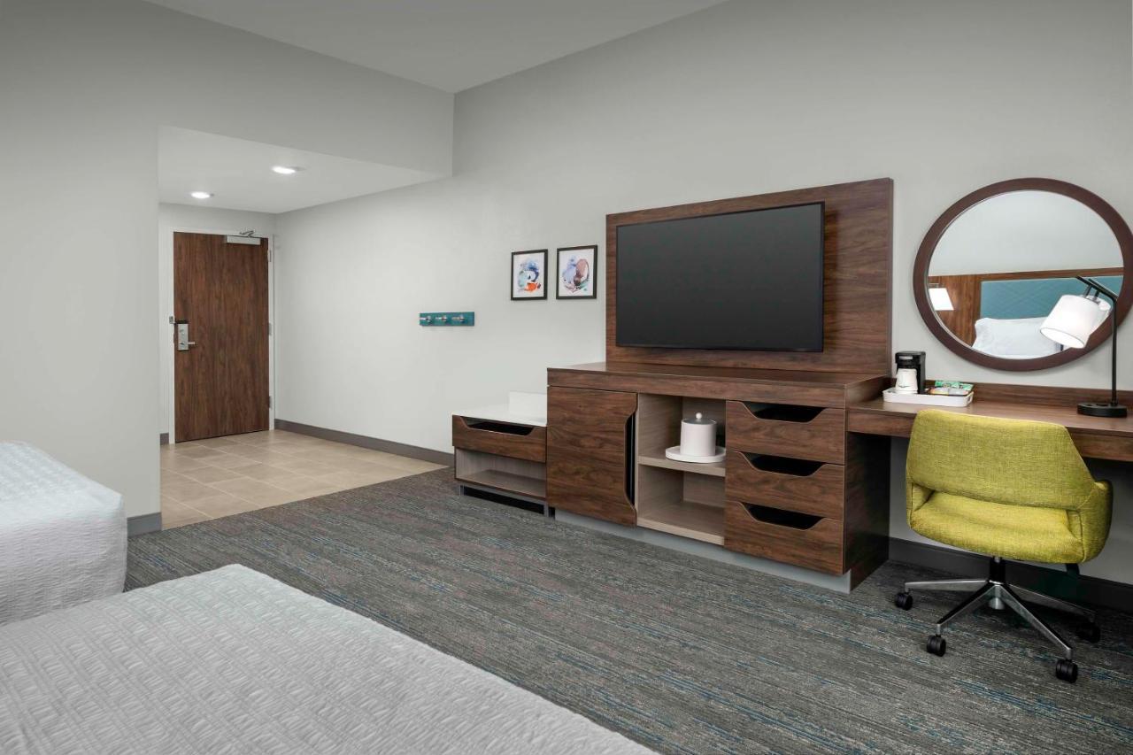 Hampton Inn Orlando Southeast Nona Narcoossee Exterior photo