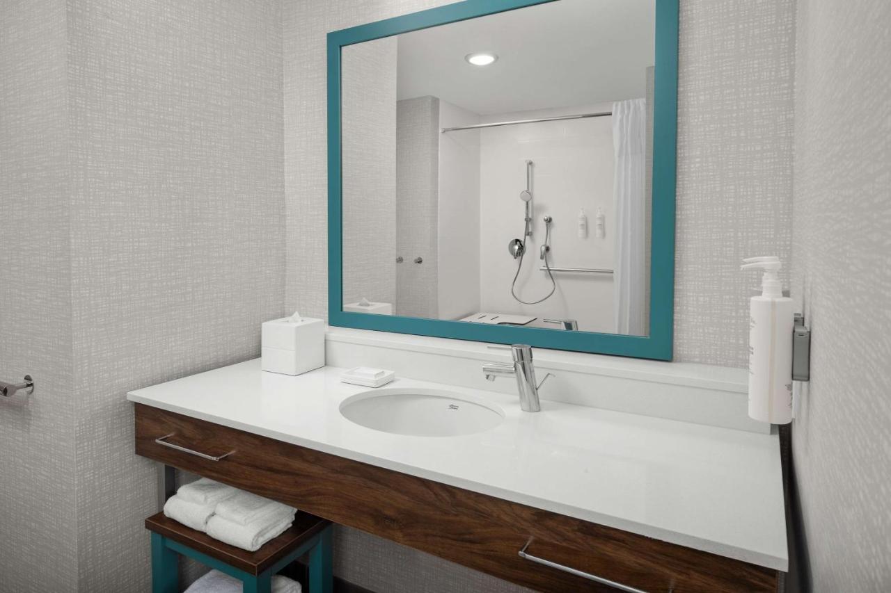 Hampton Inn Orlando Southeast Nona Narcoossee Exterior photo